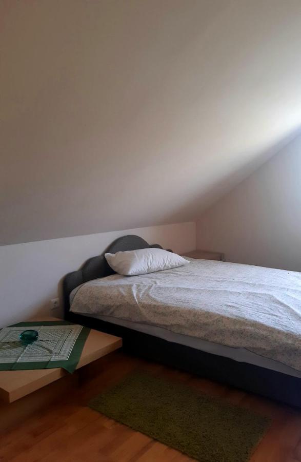 Szemérmetes Erzsók Nyaralóház Villa Gyomaendrőd Kültér fotó